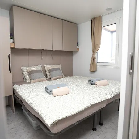 Mobile Maslina Na Moru Appartement